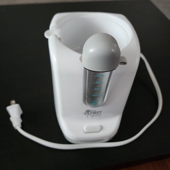 The First Years bottle warmer & sanitizer - Picture 5 of 9